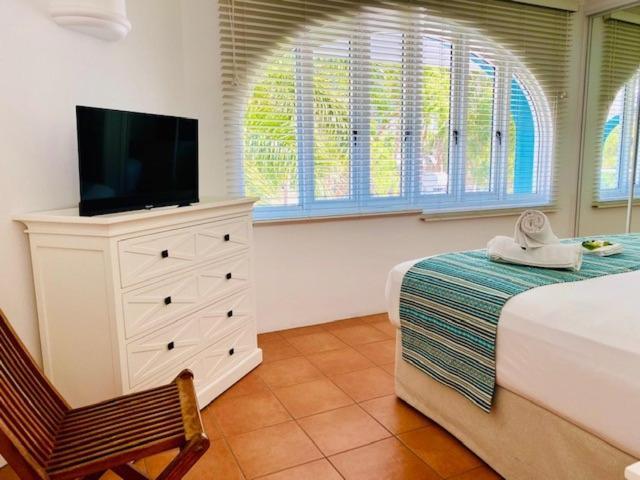Beachview Apartments At Villa Paradiso Palm Cove Buitenkant foto