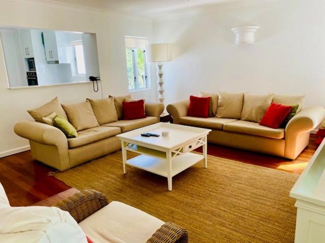 Beachview Apartments At Villa Paradiso Palm Cove Buitenkant foto