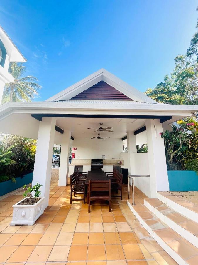 Beachview Apartments At Villa Paradiso Palm Cove Buitenkant foto